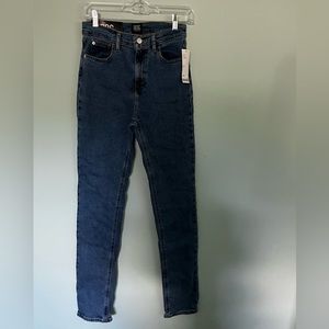 NWT BDG Girlfriend High Rise Jean